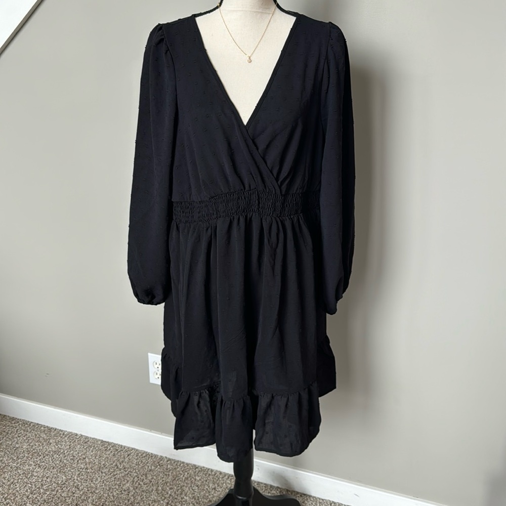 NWOT - SHEIN Maternity Plus Swiss Dot Lantern
Sleeve Ruffle Hem Dress